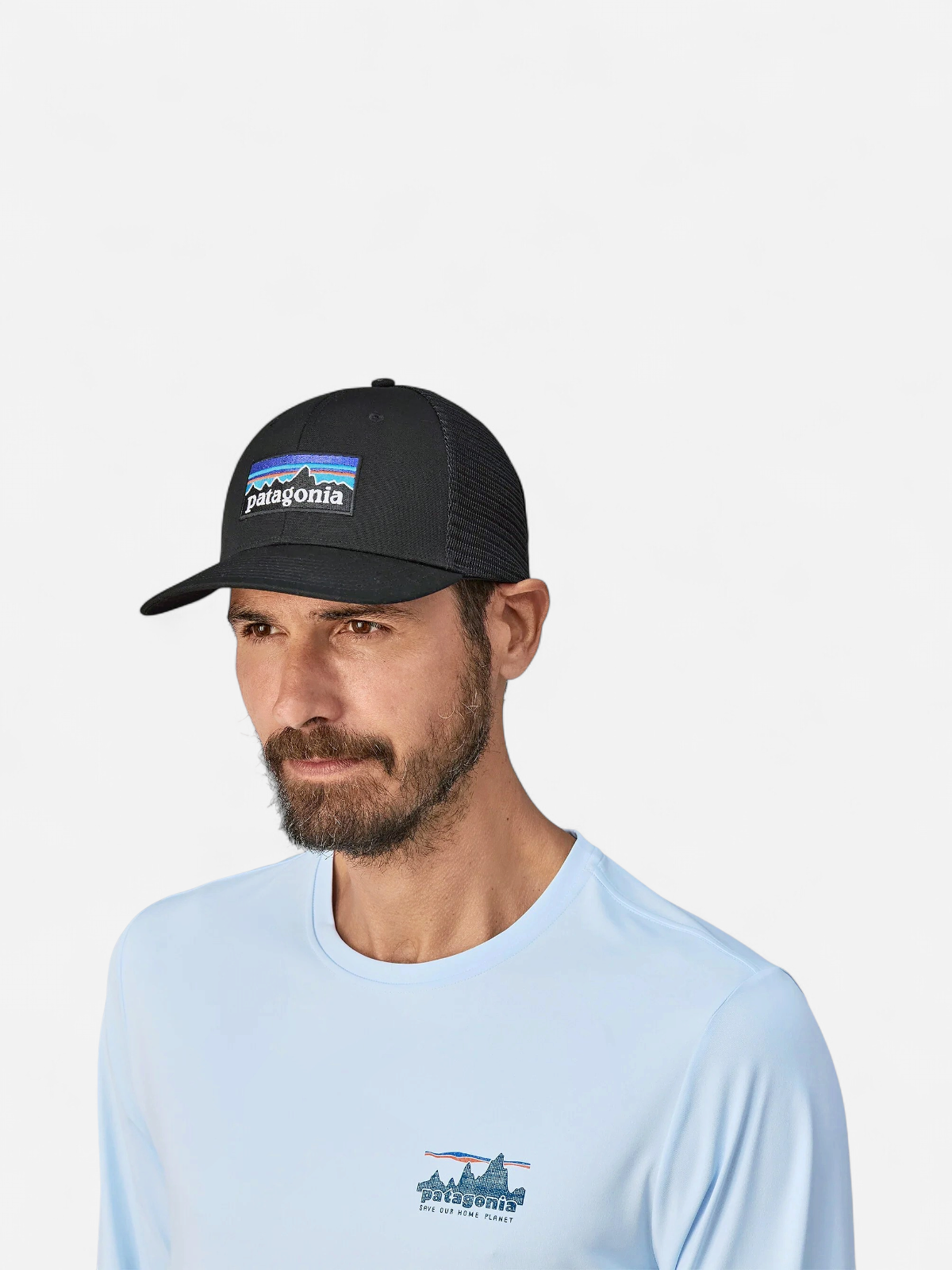 Patagonia lippis P-6 Logo Trucker Hat, musta - Kekäle.fi
