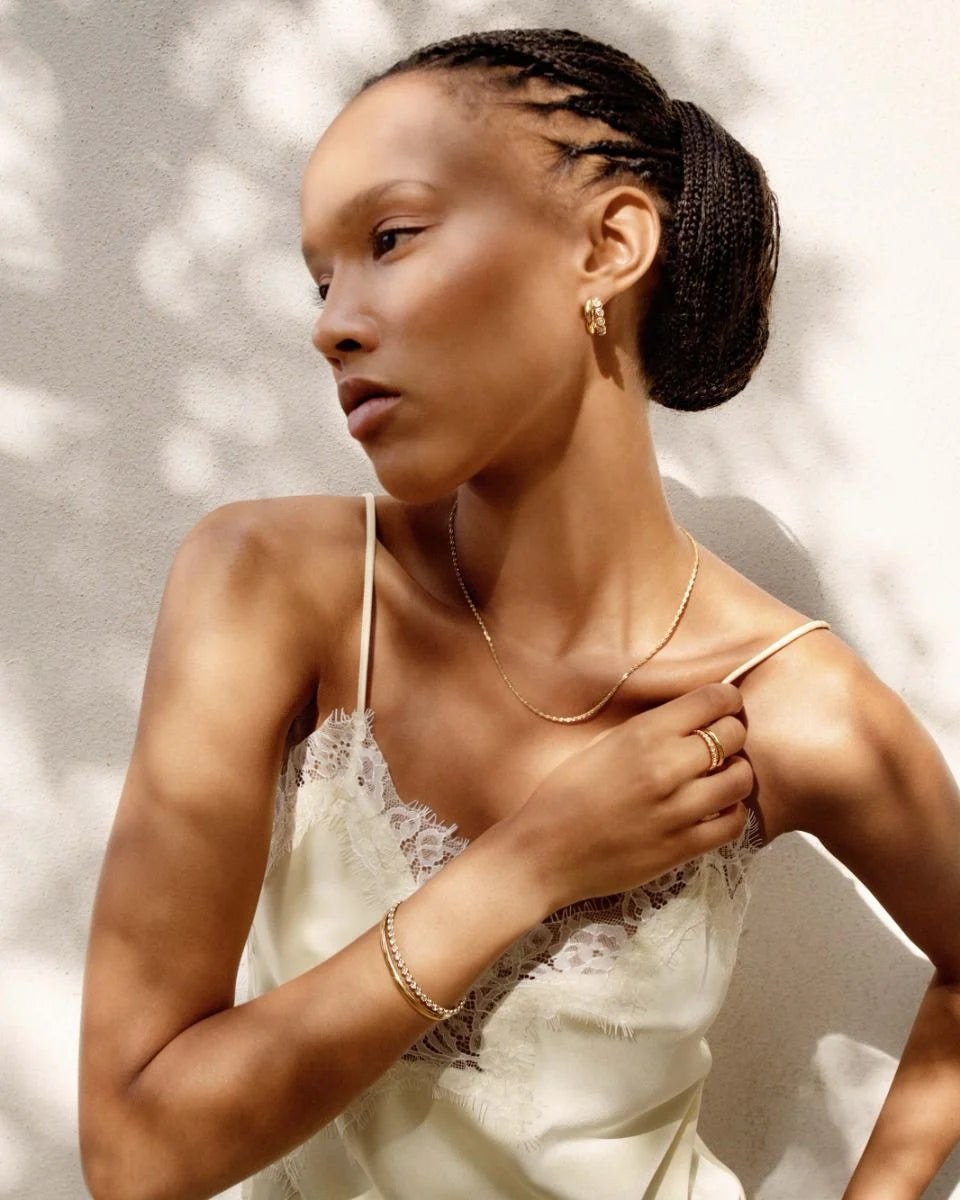 Edblad korvakorut Grace Hoops L, Gold pleated