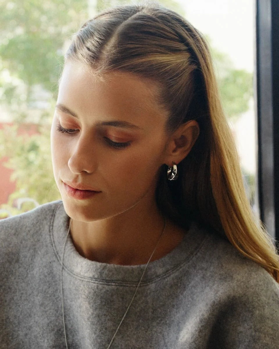 Edblad korvakorut, HELIX HOOPS L STEEL Hopeanharmaa