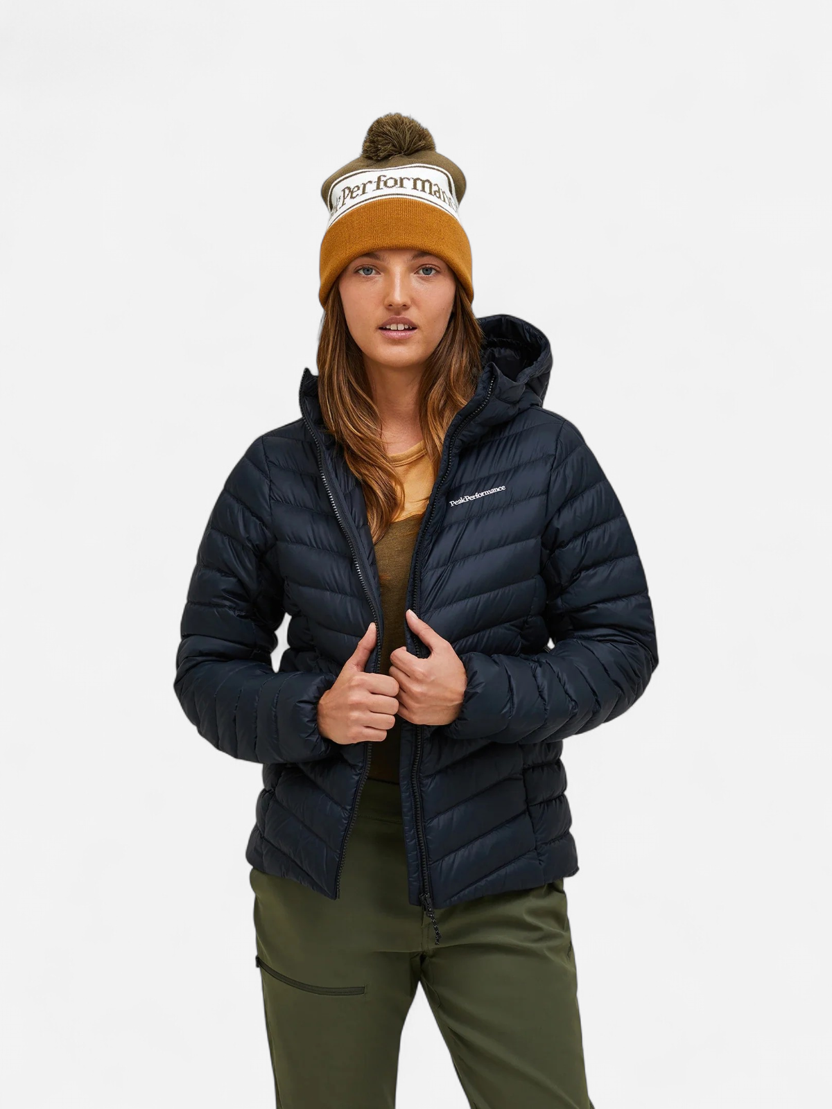 Peak Performance naisten kevytuntuvatakki, W FROST HOOD JACKET Musta - Kekäle.fi