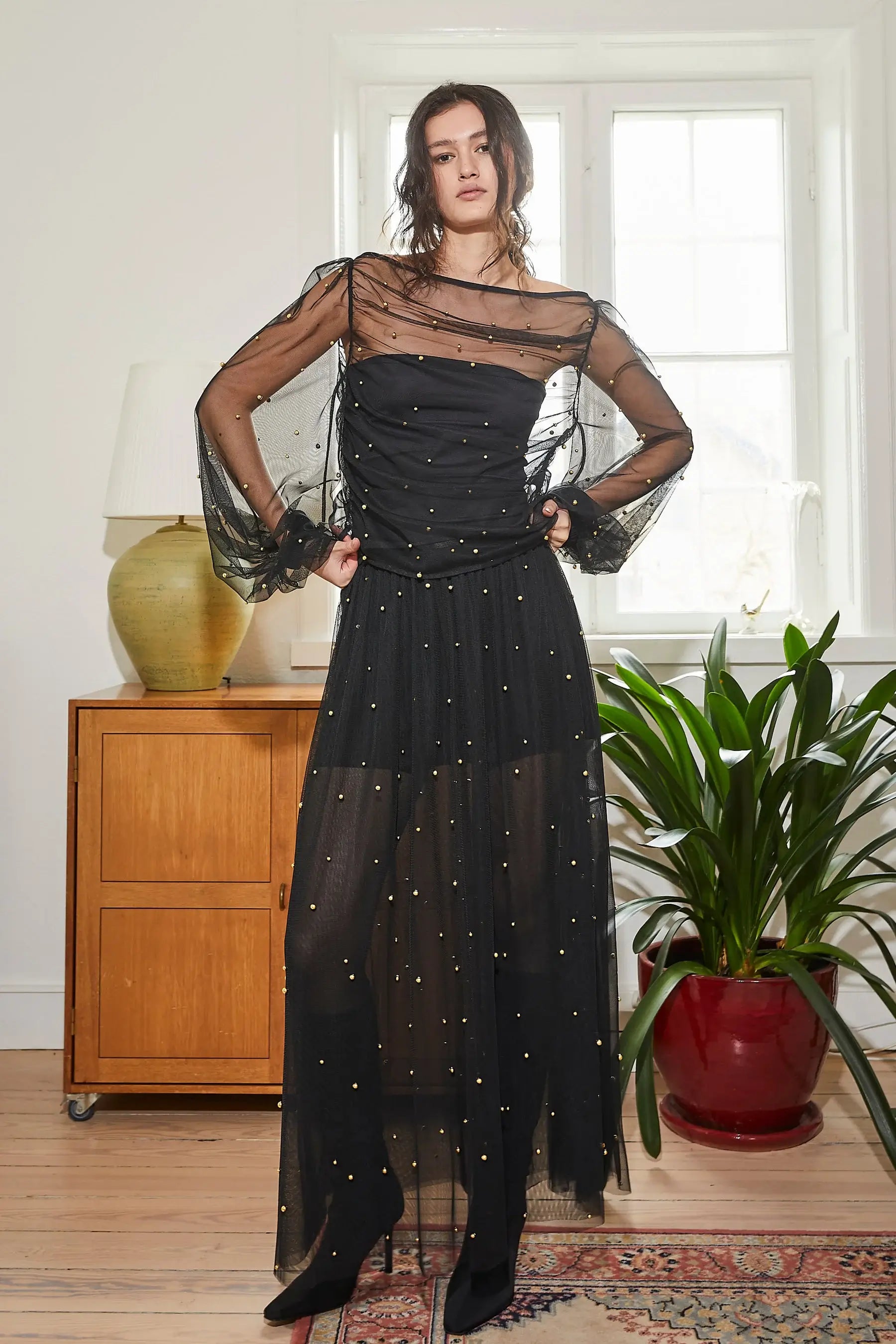 philosophy-blues-original-naisten-hame-venus-skirt-musta-1