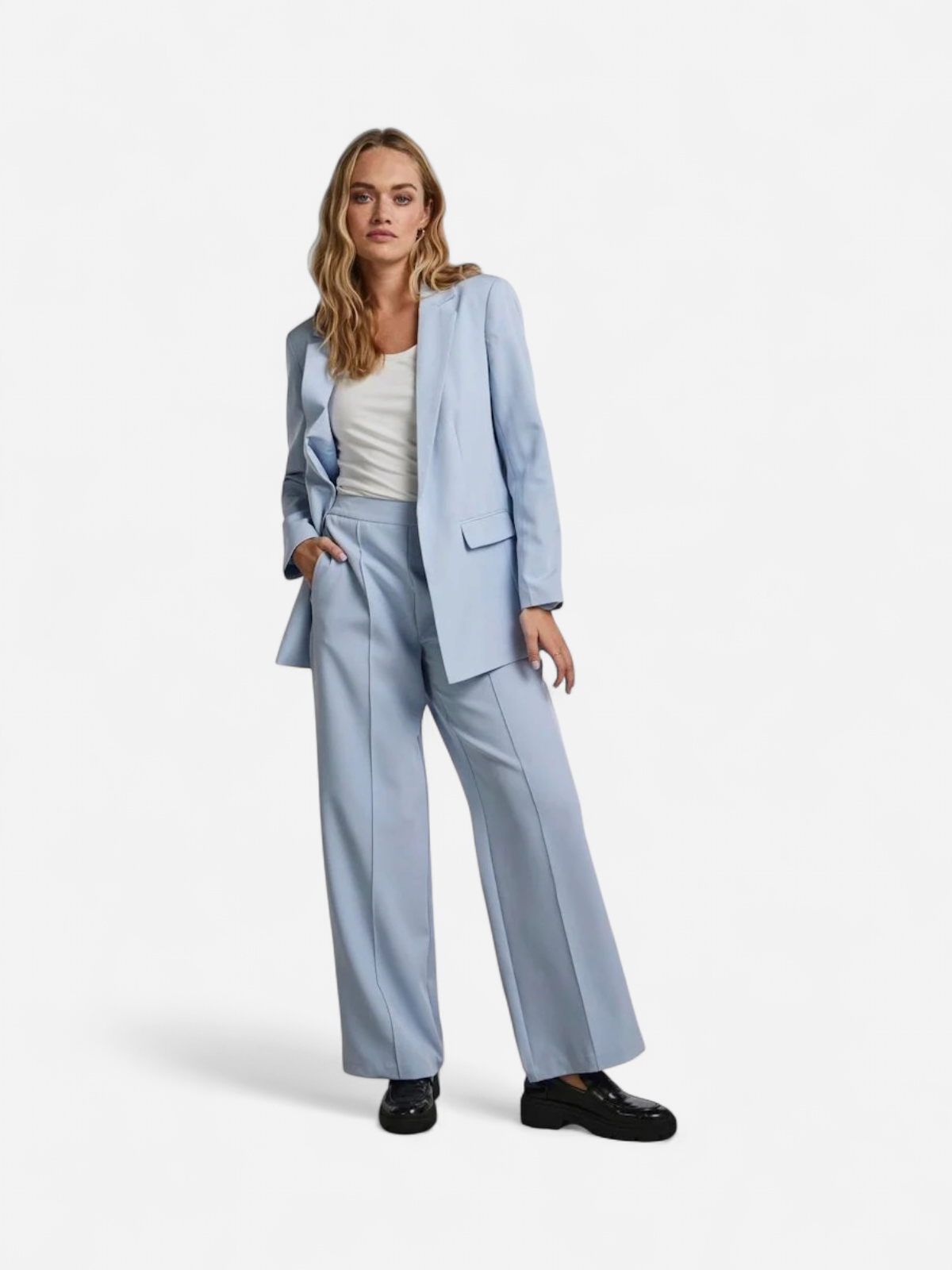 Pieces naisten bleiseri PCBOZZY LS Loose Blazer, vaaleansininen - Kekäle.fi