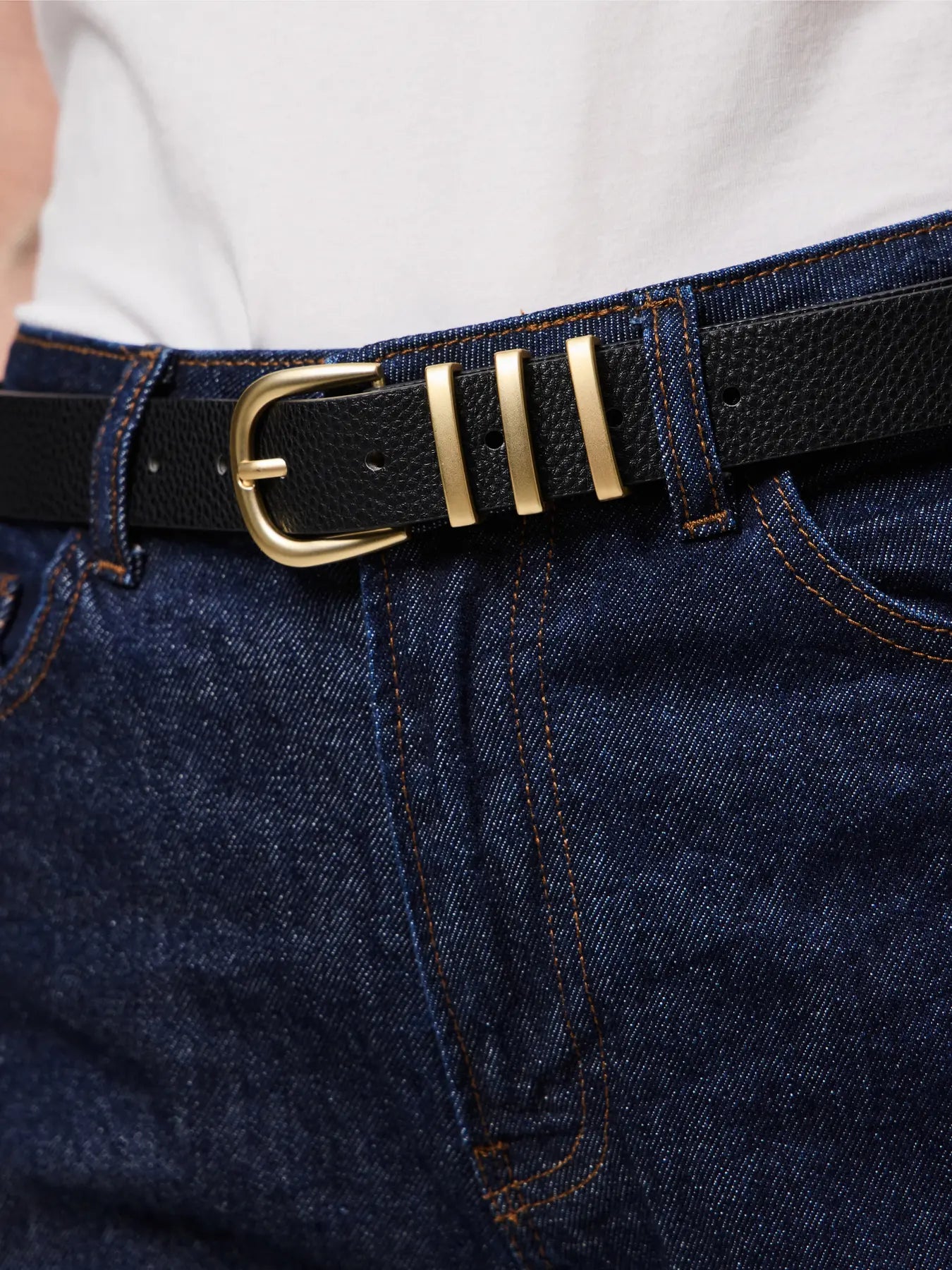 pieces-naisten-vyo-pclea-jeans-belt-black-black-w-gold-3