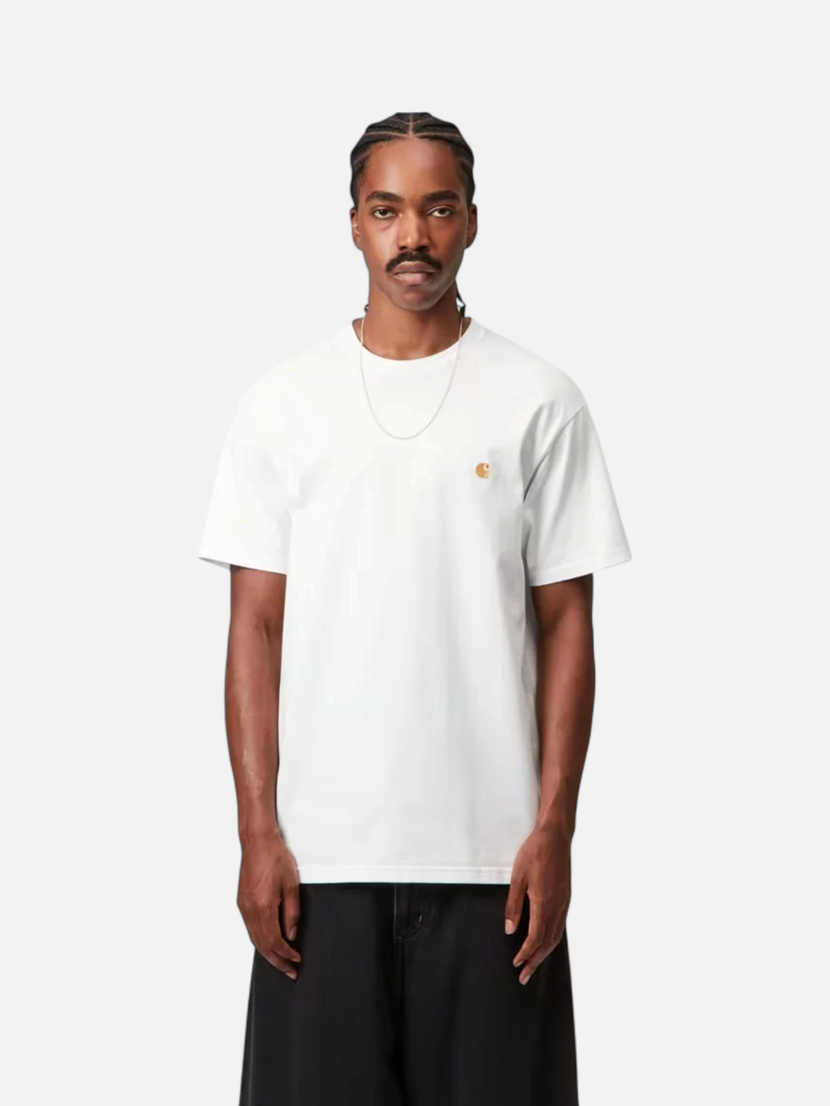 Carhartt miesten t-paita S/S Chase T-Shirt, valkoinen - Kekäle.fi