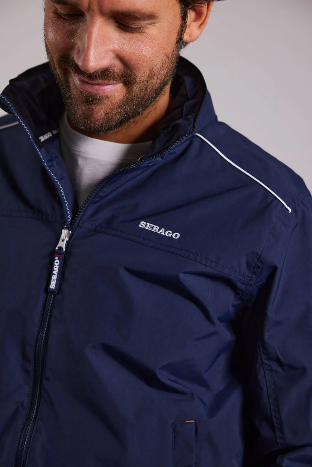 sebago-miesten-takki-performance-light-wind-jacket-tummansininen-4