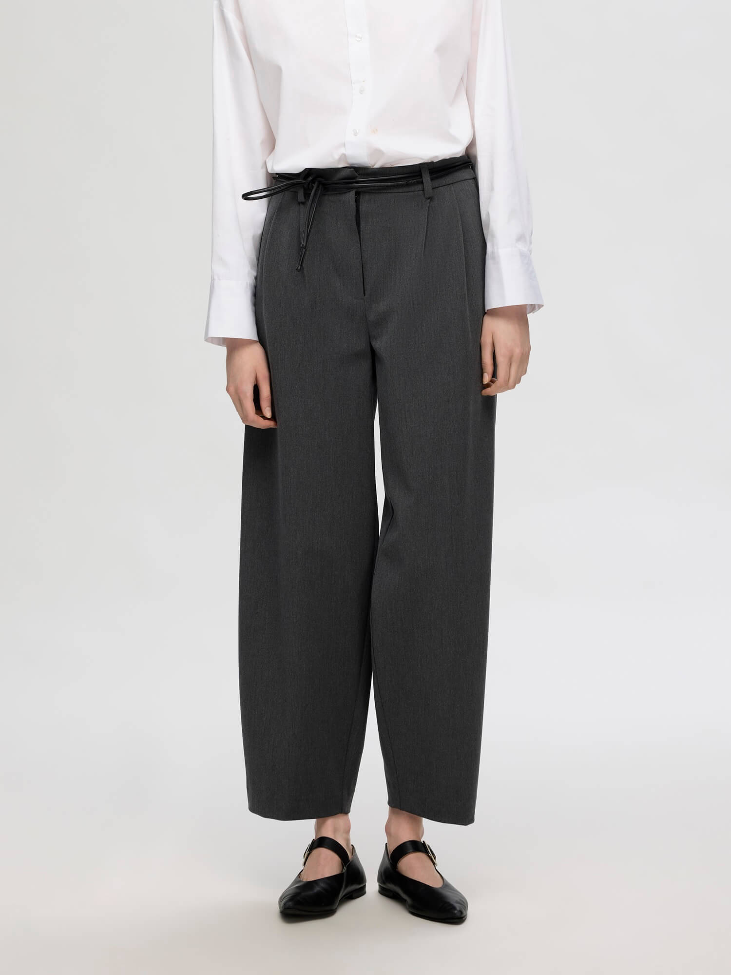 selected-femme-naisten-housut-slfpiya-hw-barrel-pant-grafiitti-5