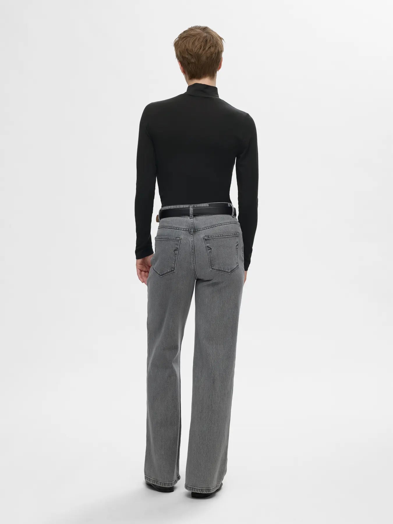 selected-femme-naisten-paita-slfmanja-ls-high-neck-noos-black-2