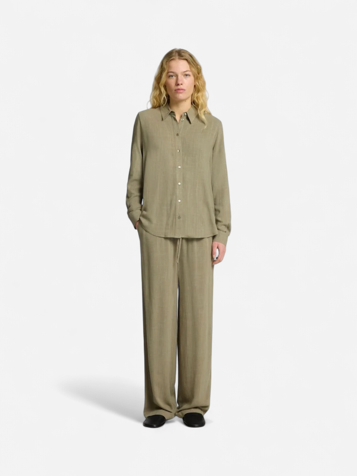 Selected Femme pellavahousut, SLFVIVA-GULIA MW LONG LINEN PANT NOOS Khaki - Kekäle.fi