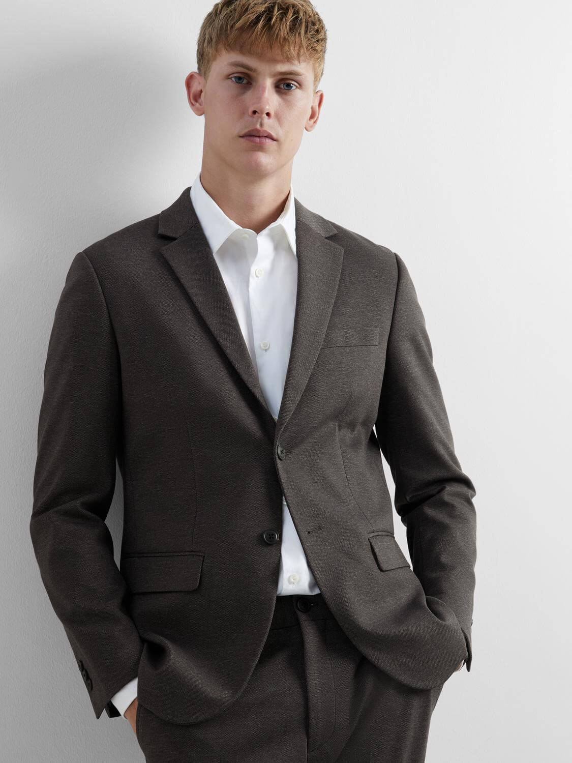 selected-miesten-bleiseri-slim-aitor-jersey-blazer-nos-ruskea-kuosi-6