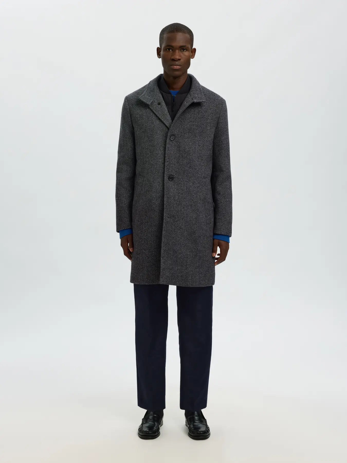 selected-miesten-villakangastakki-slhrainar-wool-blend-coat-black-black-white-1