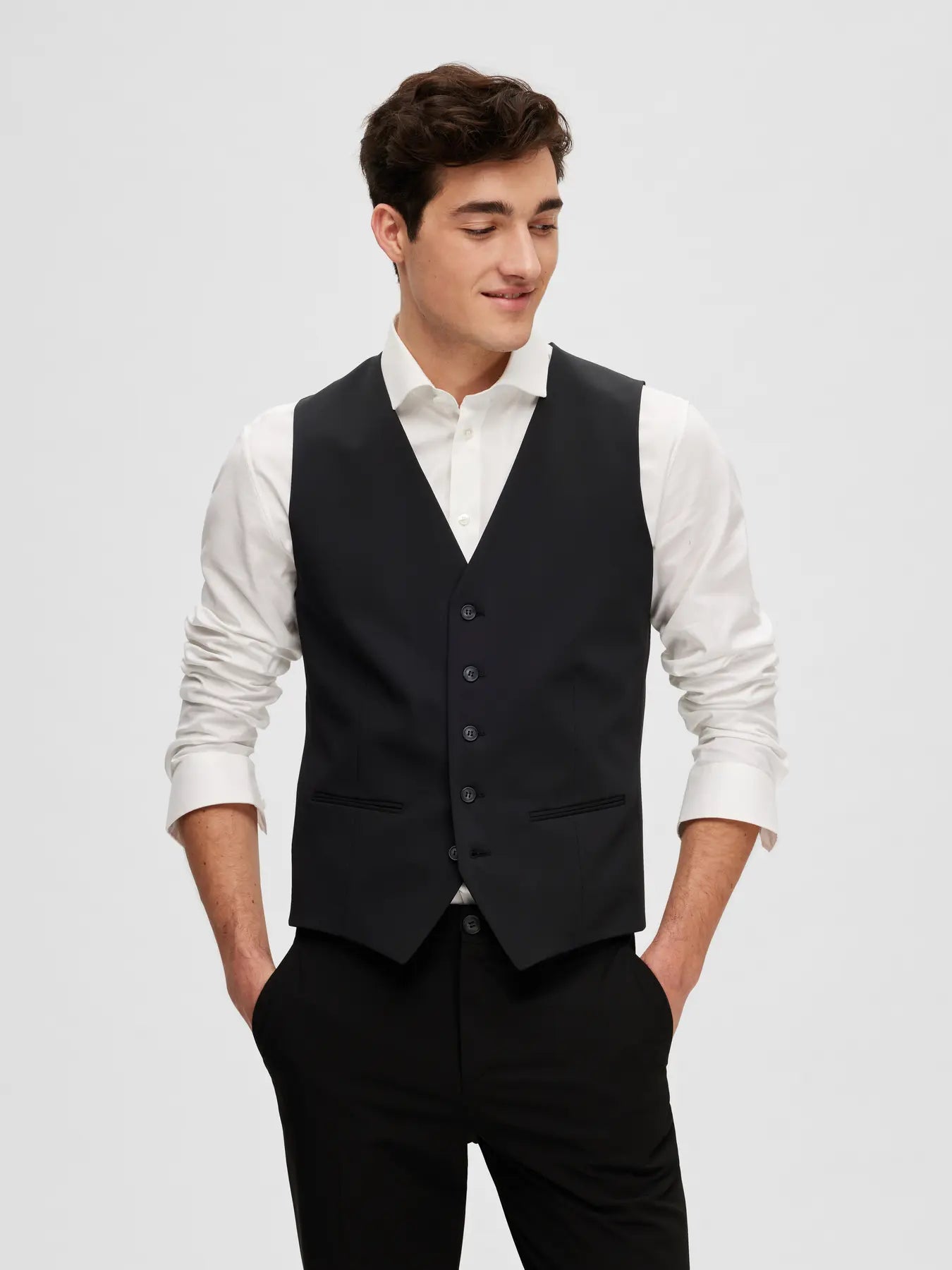 selected-pukuliivi-liam-vest-flex-black-1