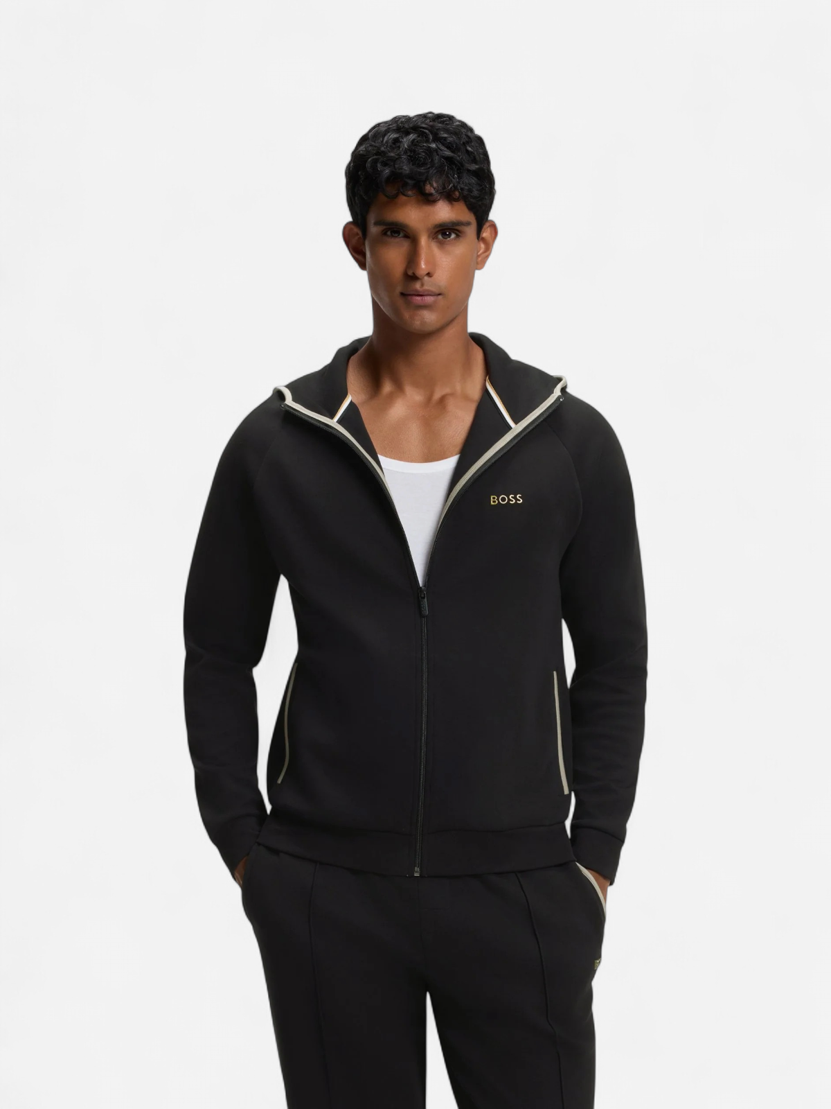 SENSE HOODED JACKET MUSTA - Kekäle.fi