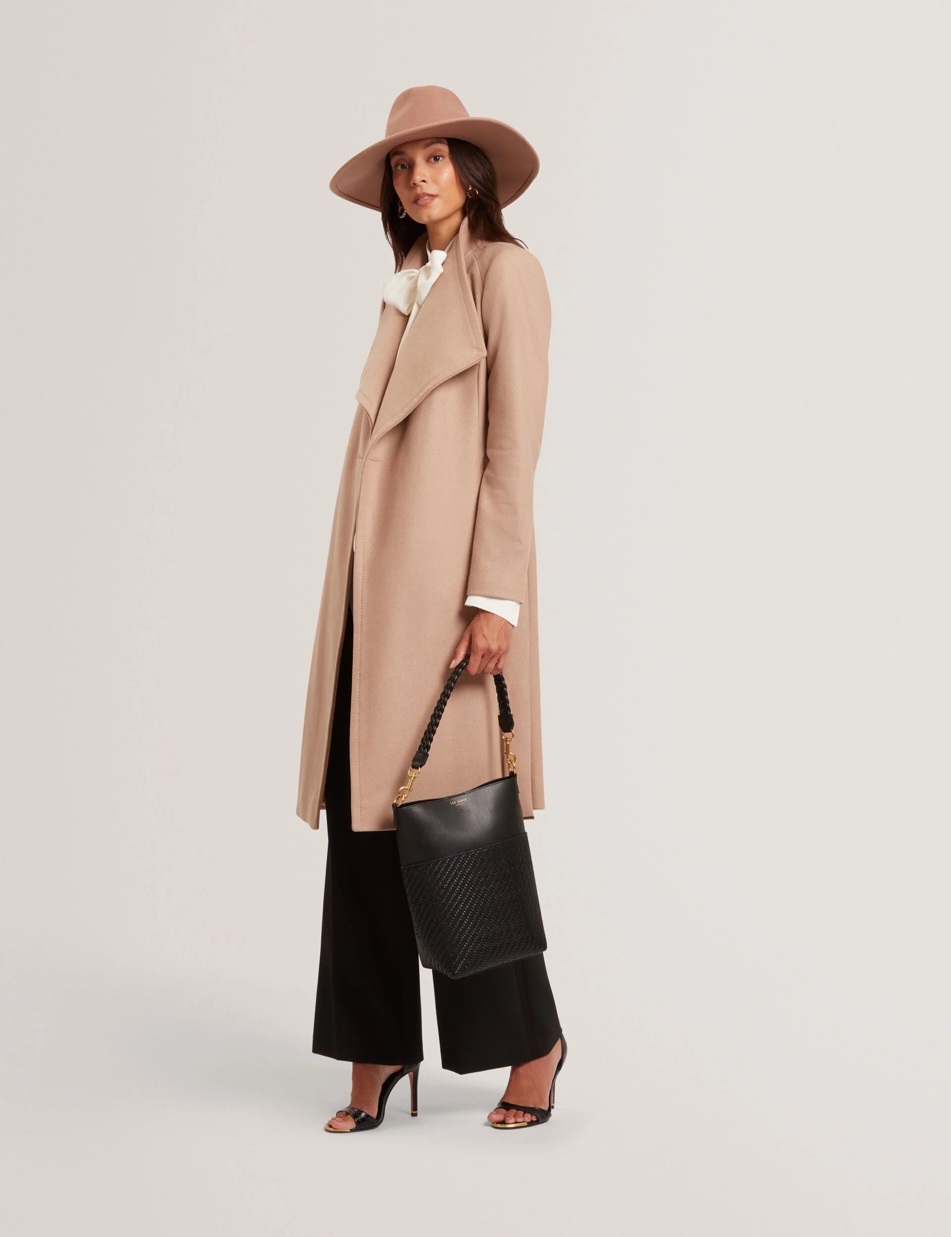 ted-baker-naisten-villakangastakki-rose-mid-lenght-belted-wool-coat-kameli-5