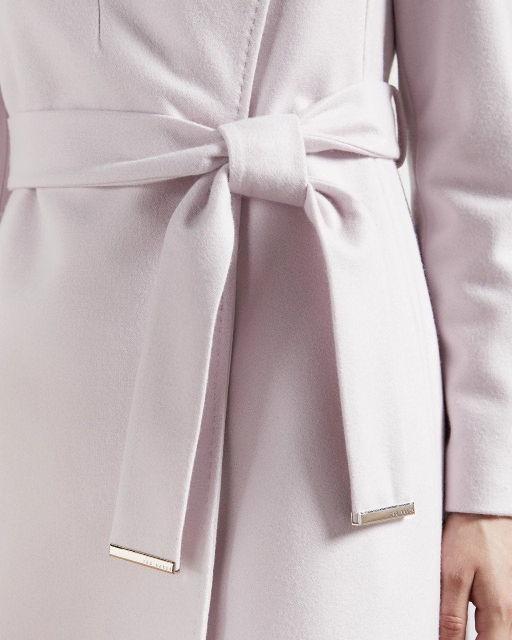 ted-baker-naisten-villakangastakki-rose-midi-wool-wrap-coat-vaaleanpunainen-3