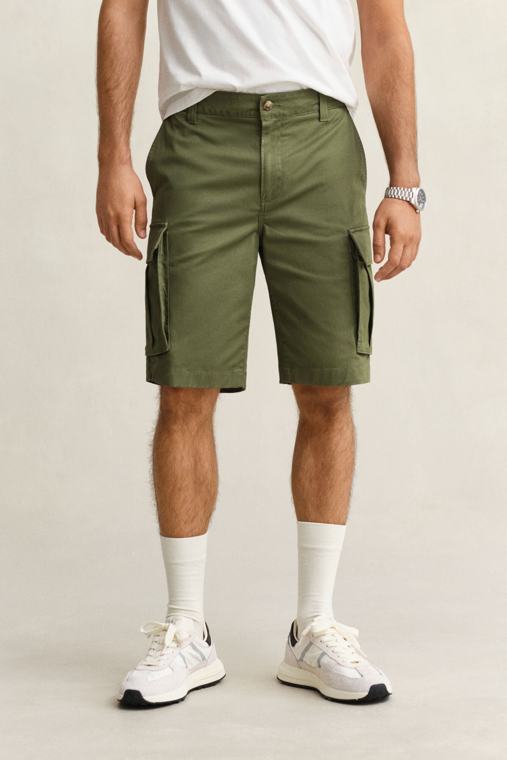 Gant miesten Cargo shortsit Regular Classic, tummanvihreä