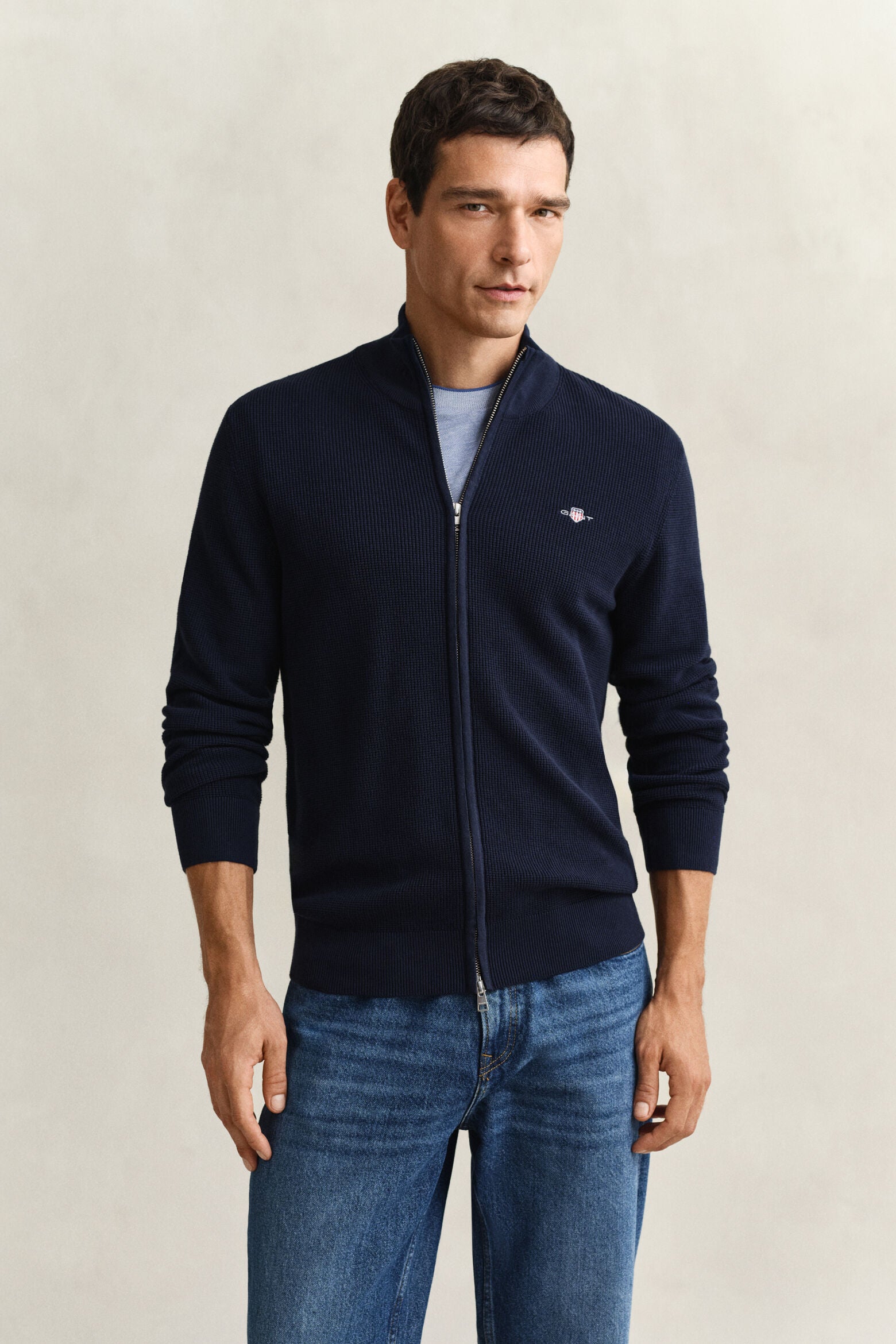 Gant miesten neuletakki Micro Textured Cotton Zip Cardigan, tummansininen