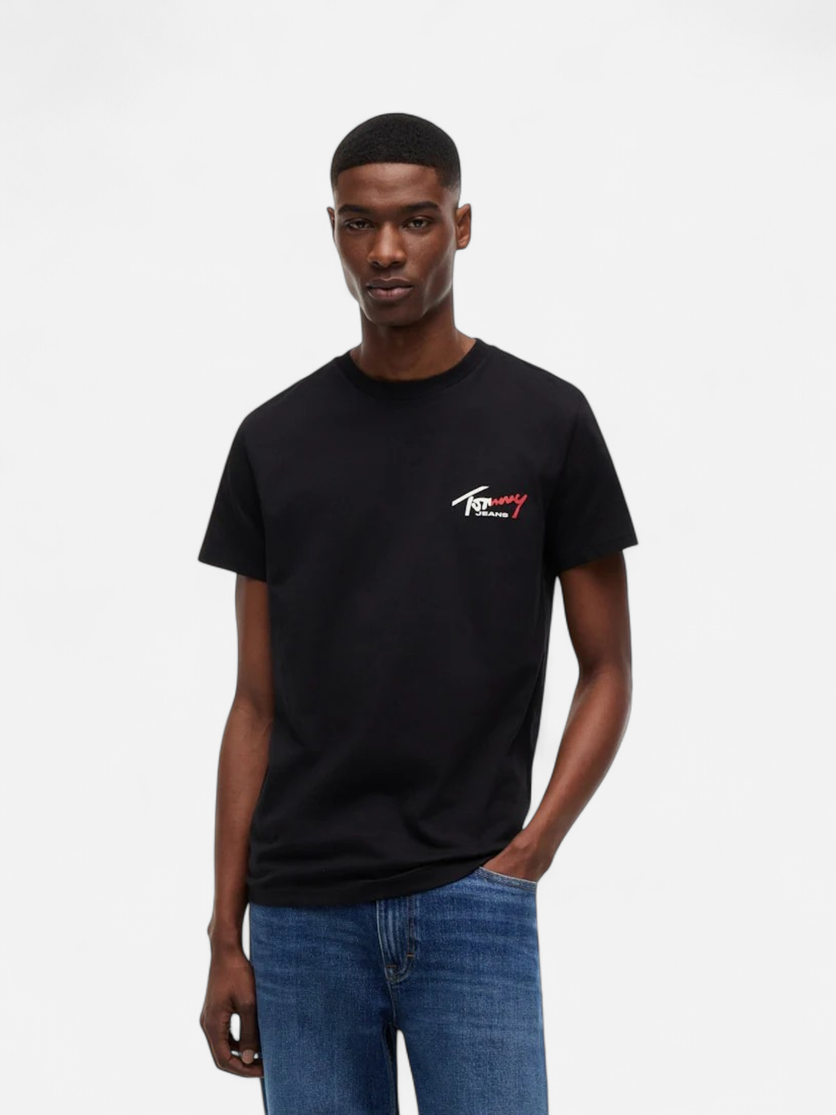 TJM SLIM SIGN CHEST SS TEE EXT MUSTA - Kekäle.fi