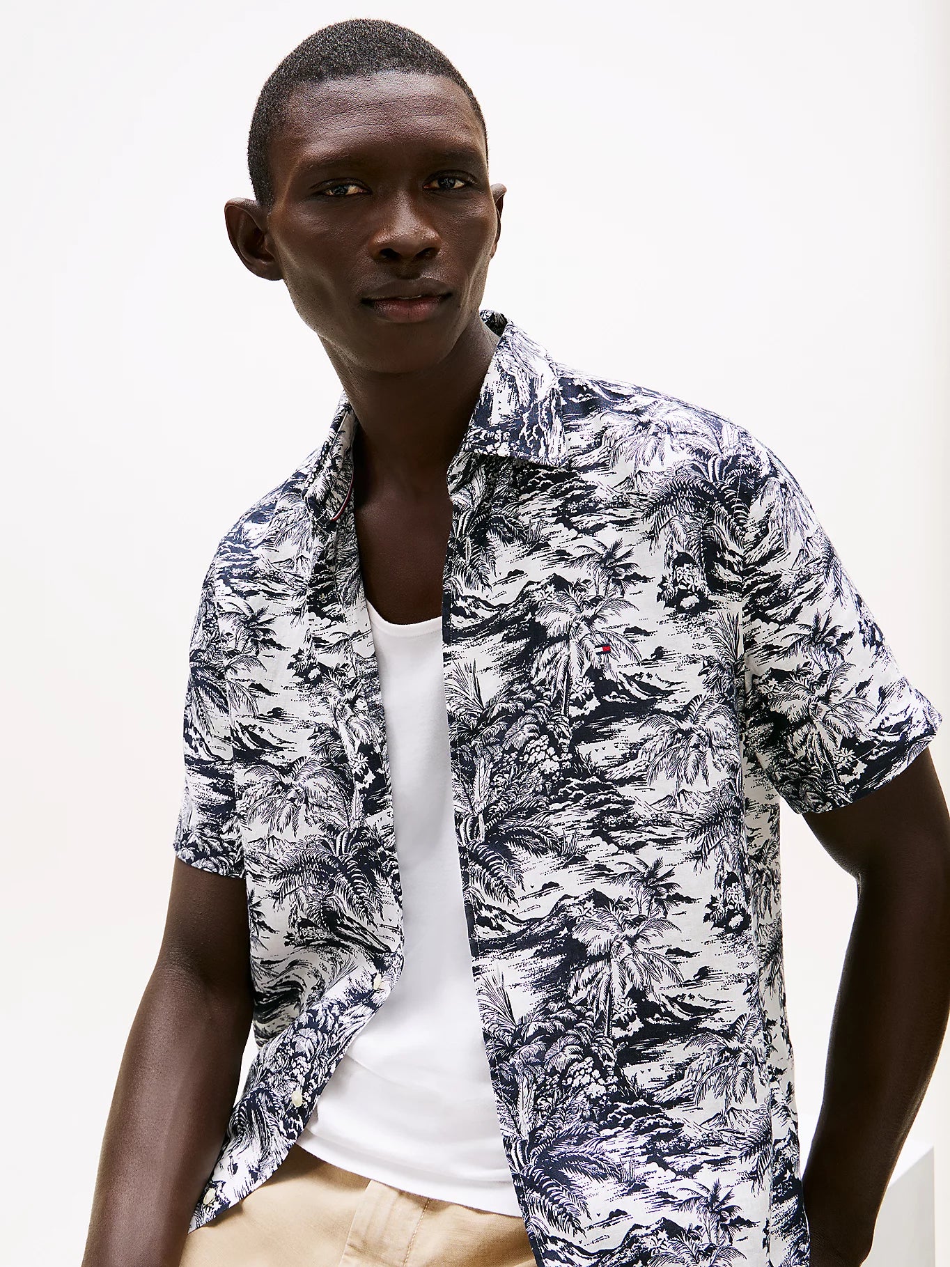 tommy-hilfiger-miesten-lyhythihainen-kauluspaita-linen-vacation-prt-sininen-kuosi-4