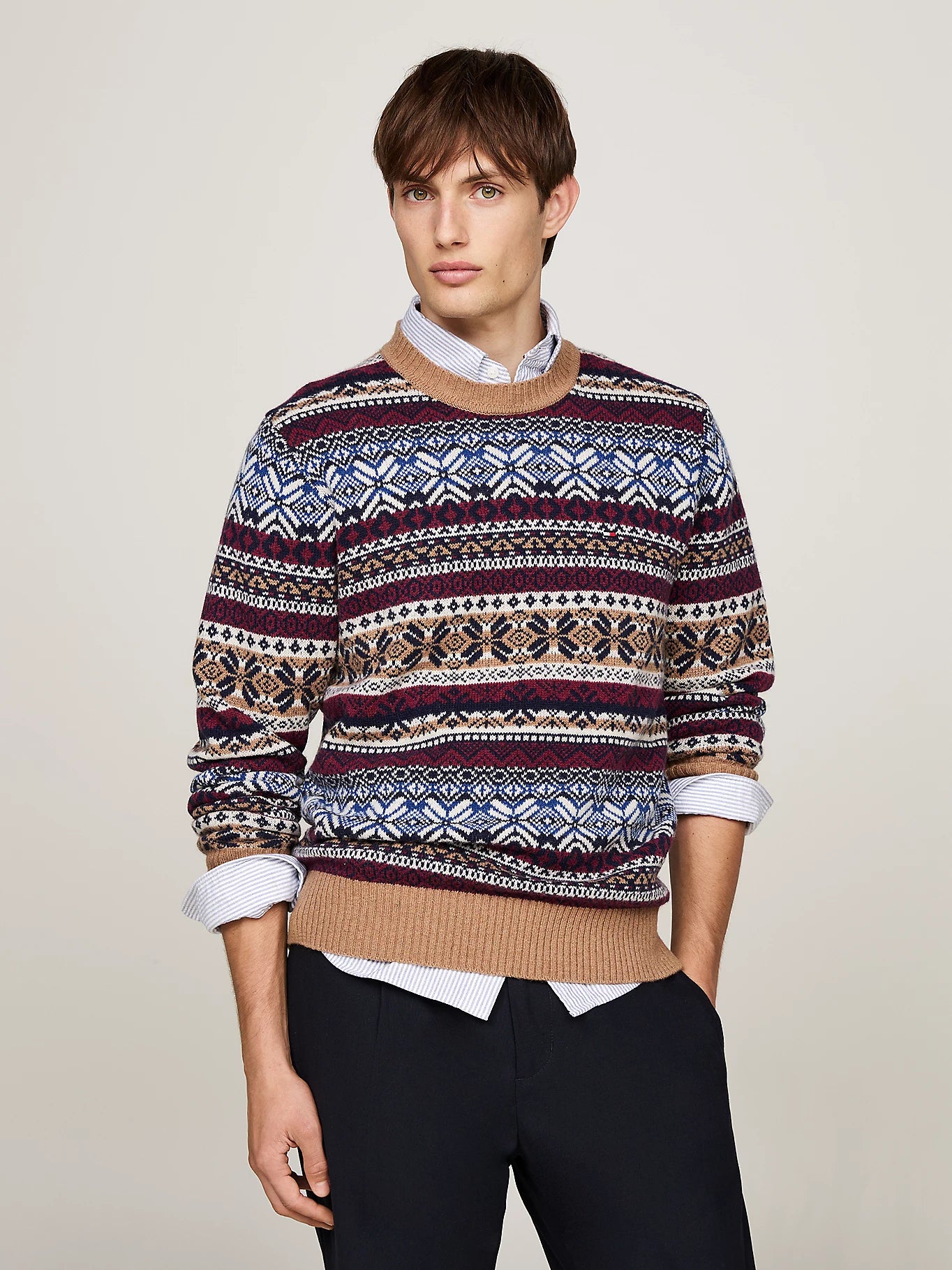 tommy-hilfiger-miesten-neulepusero-fairisle-ruskea-kuosi-1