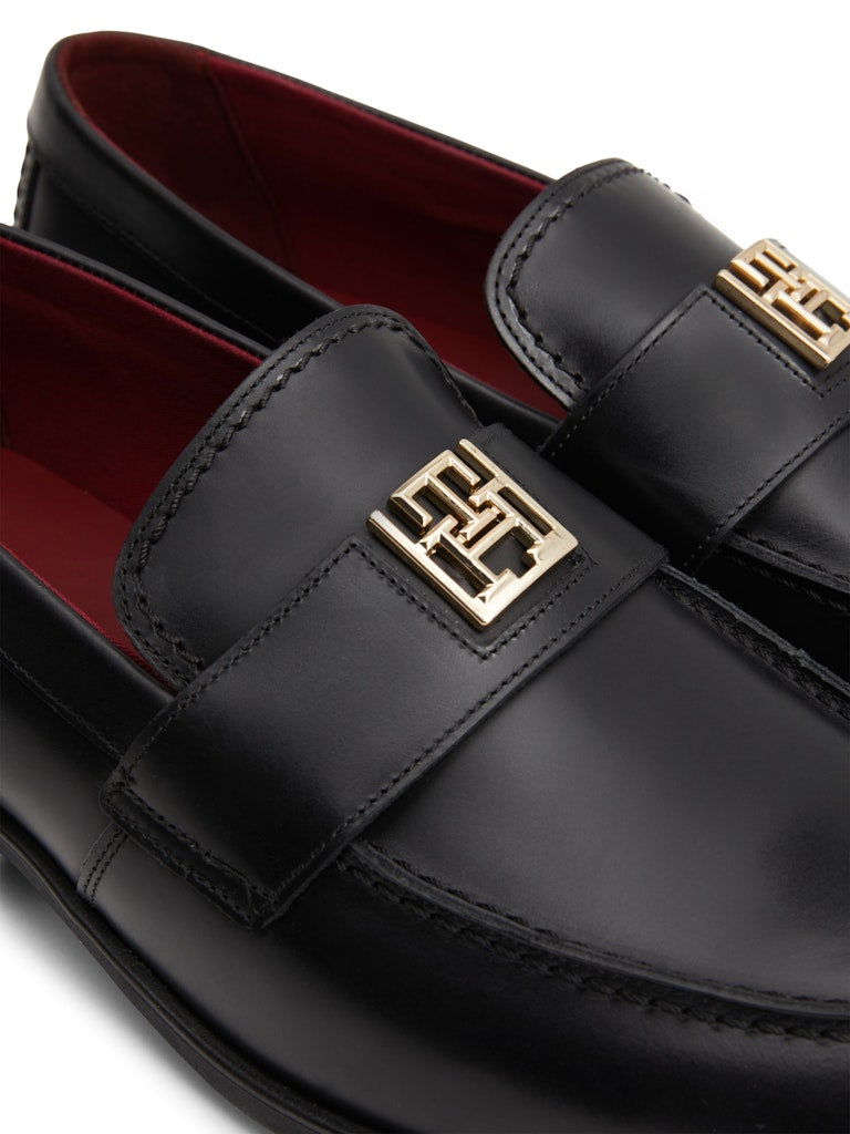 tommy-hilfiger-naisten-kengat-th-leather-classic-loafer-musta-5