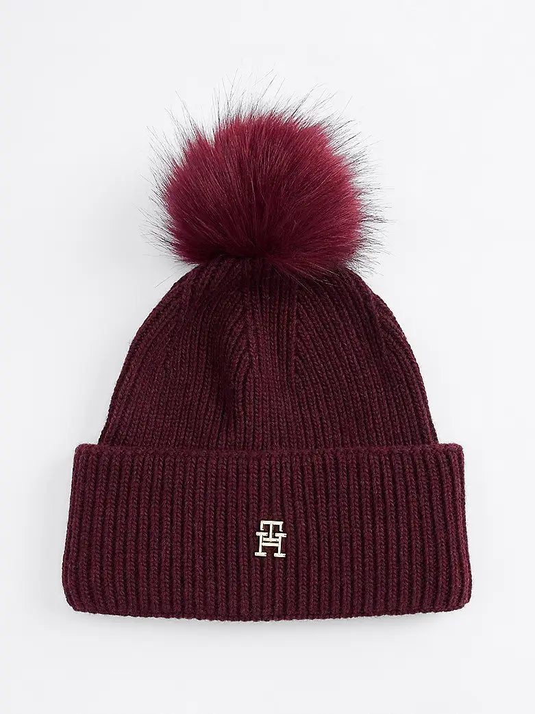 tommy-hilfiger-naisten-pipo-k-elevated-chic-beanie-pompom-viininpunainen-1