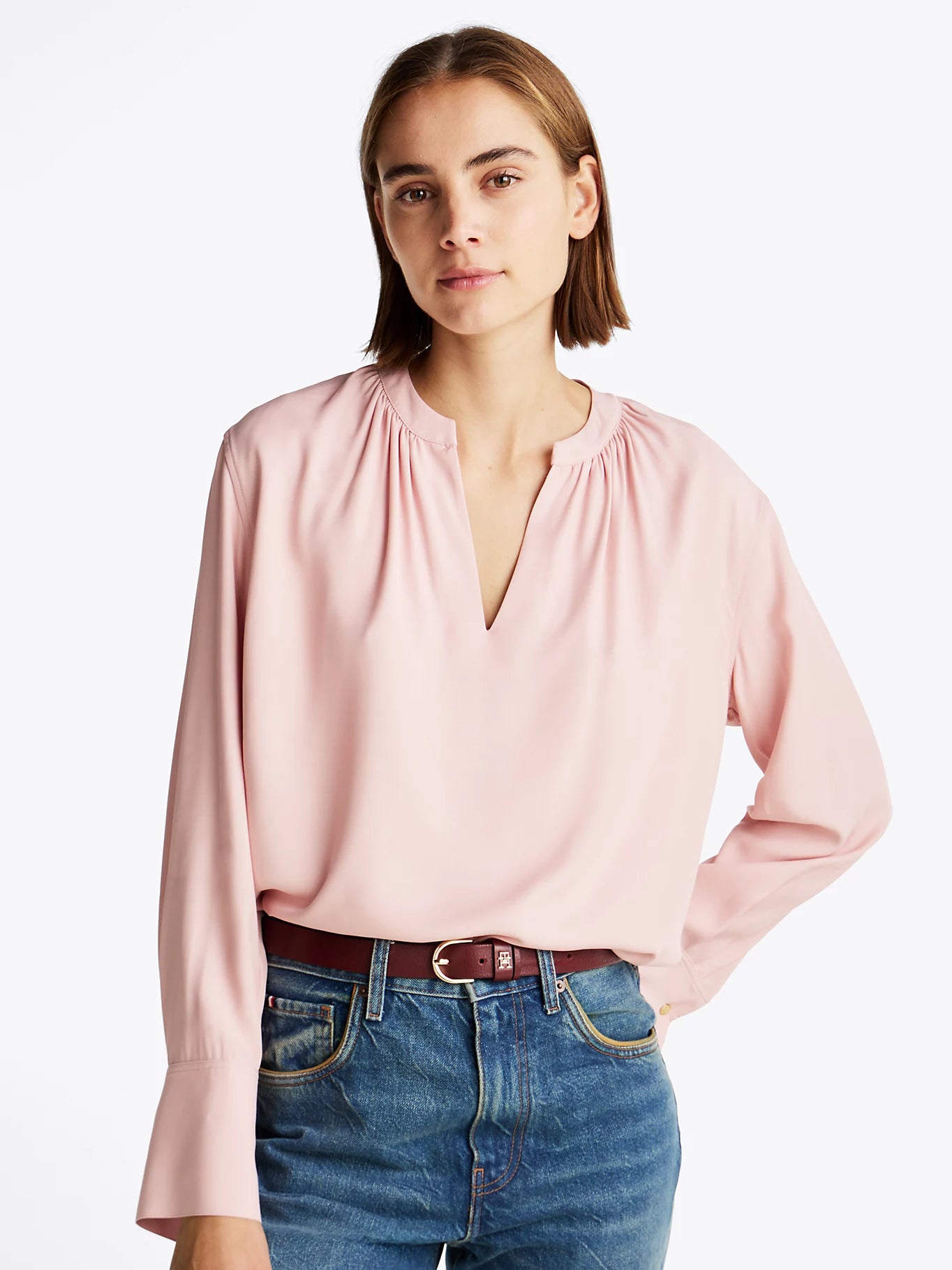 tommy-hilfiger-naisten-pusero-soft-vis-v-neck-ls-blouse-vaaleanpunainen-1