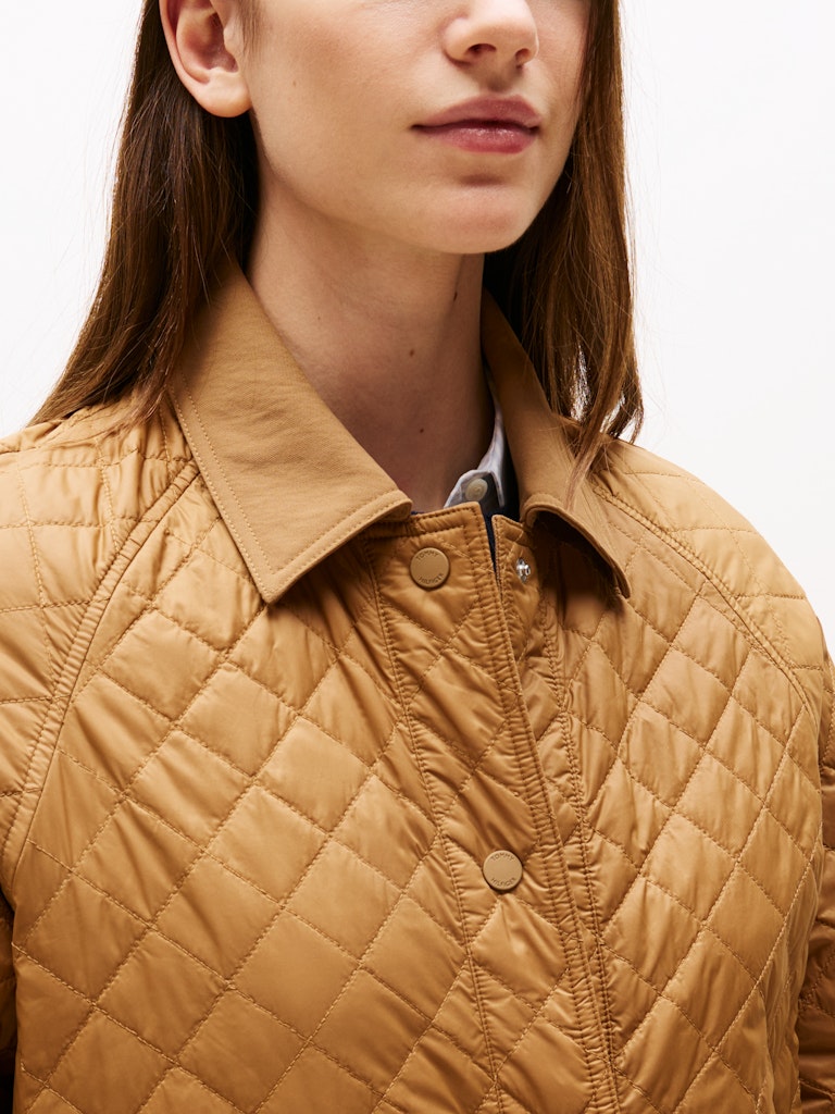 tommy-hilfiger-naisten-tikkitakki-padded-nylon-reg-quilted-coat-kameli-4