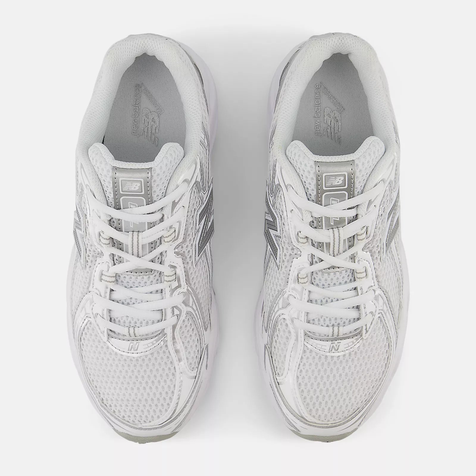 New Balance unisex lenkkarit 740, valkopohjainen kuosi