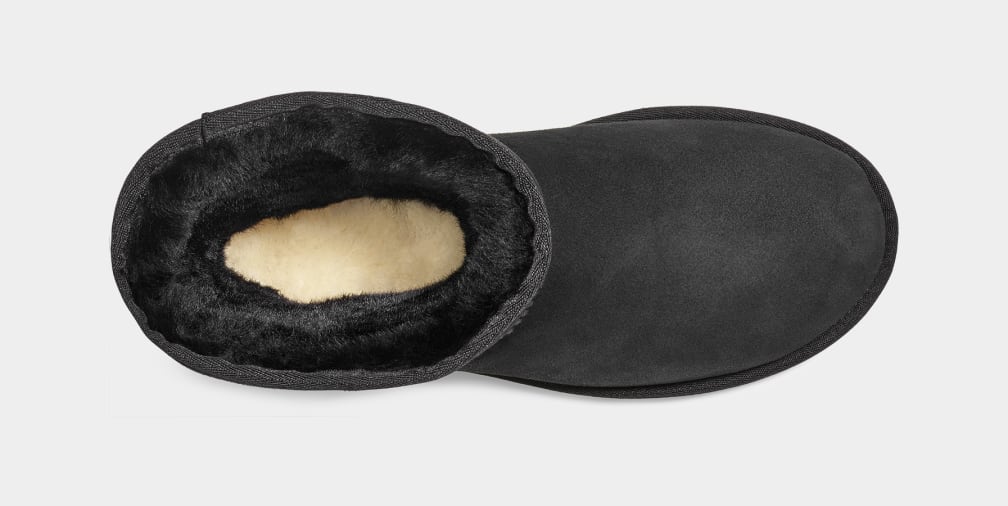 ugg-miesten-kengat-m-classic-short-black-musta-3