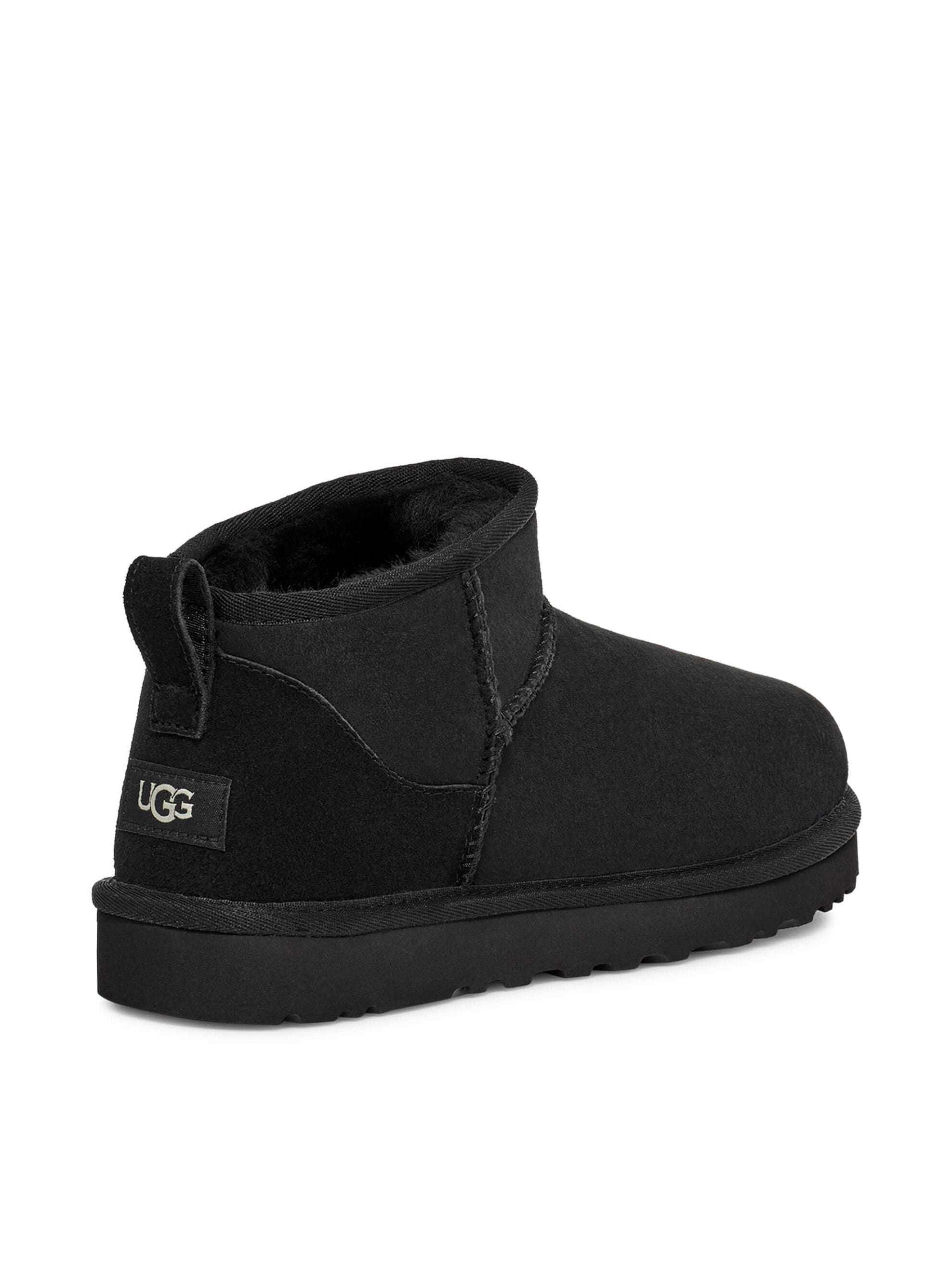 ugg-miesten-kengat-m-classic-ultra-mini-musta-4