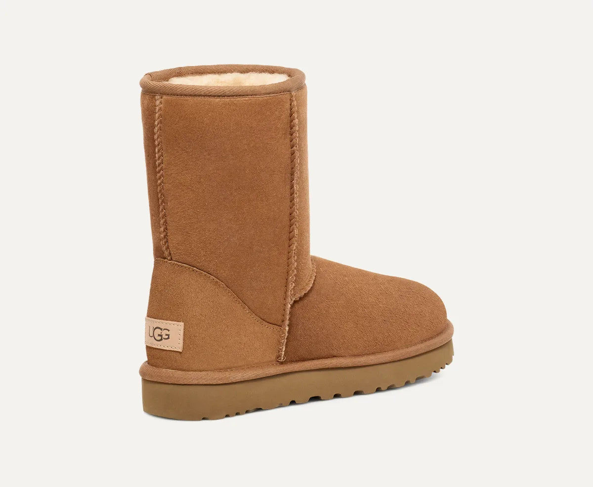 ugg-naisten-kengat-classic-short-ii-kaakaonruskea-4