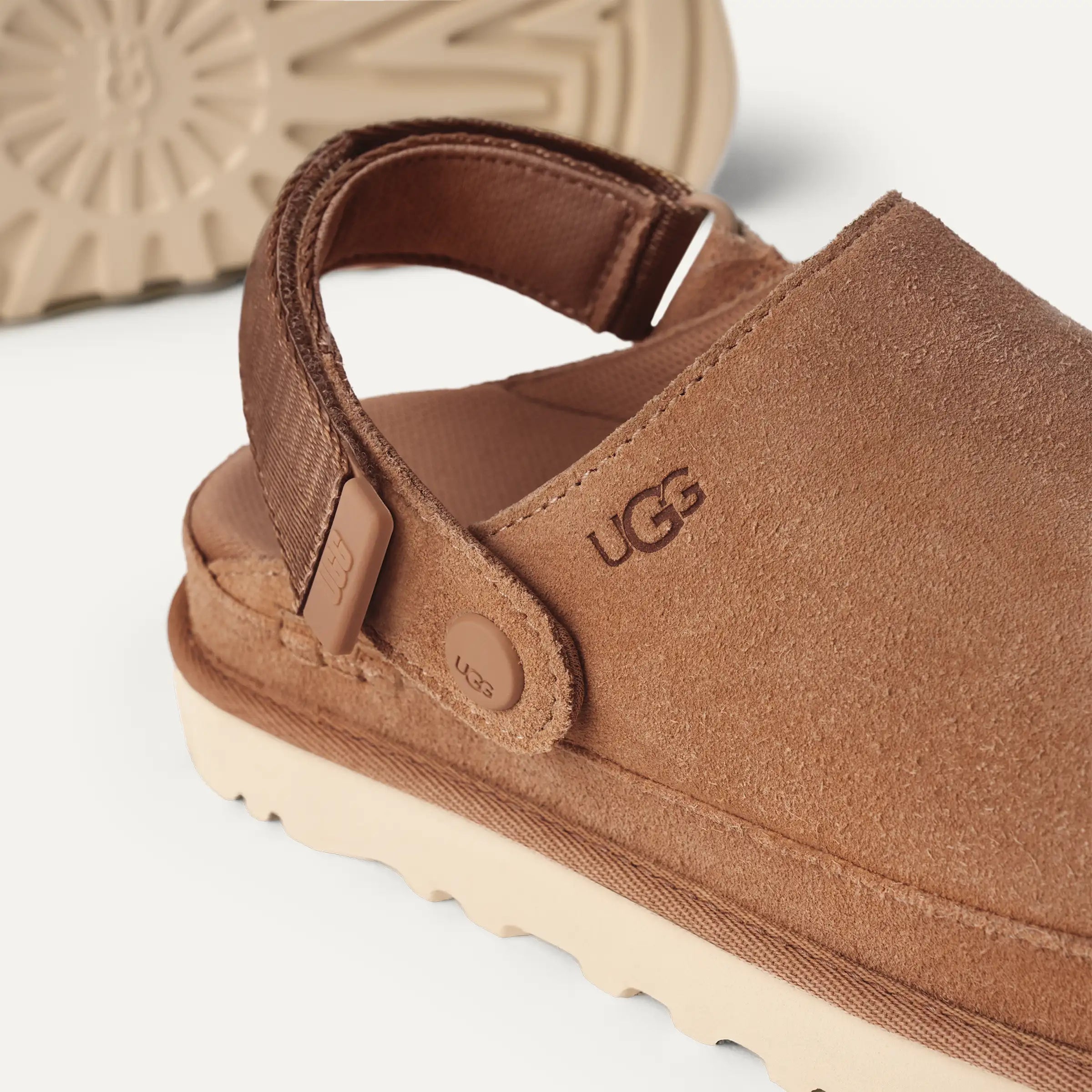 ugg-naisten-kengat-w-goldenstar-clog-kaakaonruskea-4