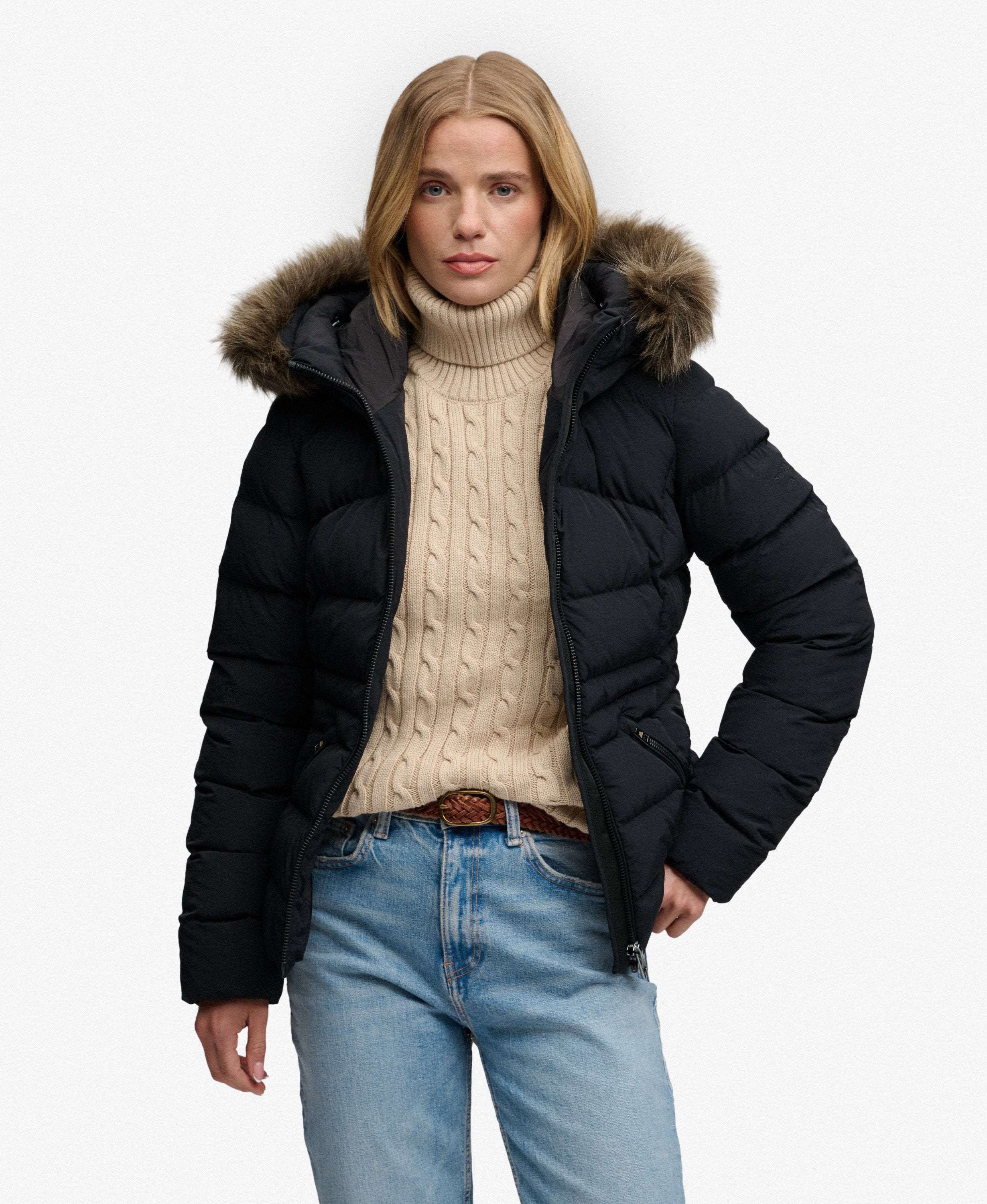 Superdry naisten toppatakki Fuji Faux Fur Hood Padded Jacket, musta