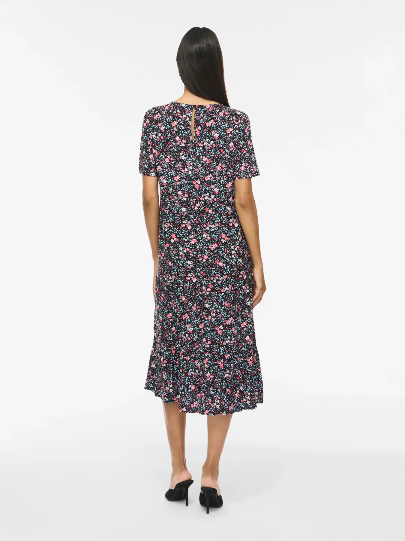 Vila mekko Vipaddina, Black Pink/Blue Flow