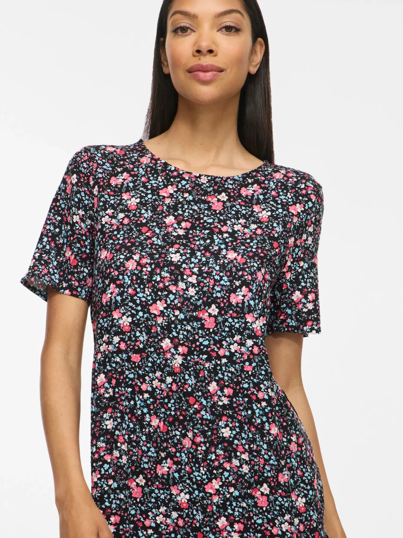 Vila mekko Vipaddina, Black Pink/Blue Flow