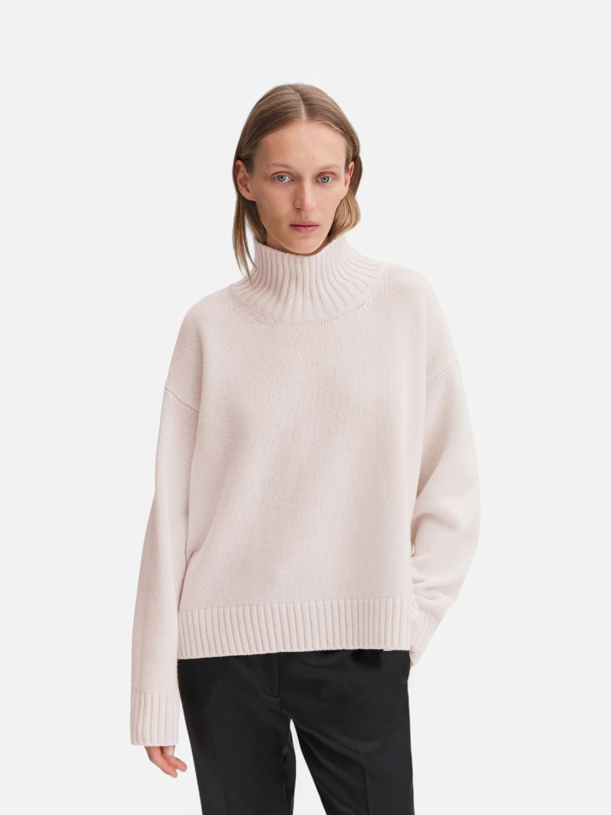 Filippa K naisten neulepusero Wool Cashmere Turtleneck Sweat, Soft Rose - Kekäle.fi