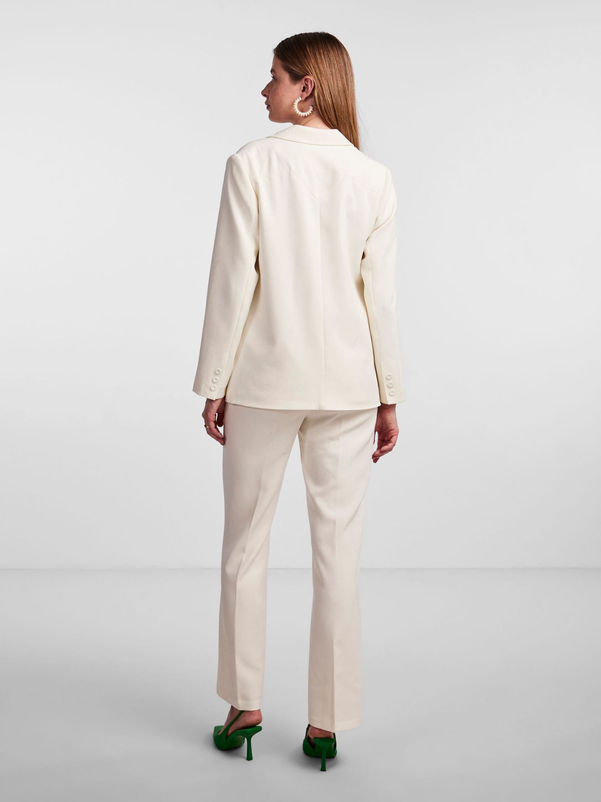 y-a-s-naisten-bleiseri-k-yasbluris-ls-blazer-noos-valkoinen-2