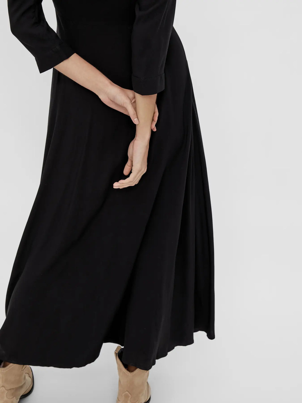 y-a-s-naisten-maksimekko-yassavanna-long-shirt-dress-black-3