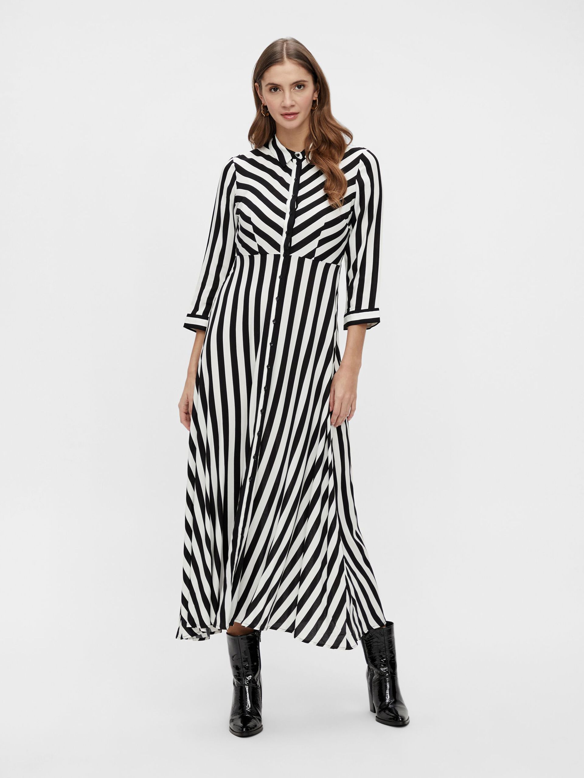 y-a-s-naisten-maksimekko-yassavanna-long-shirt-dress-raidallinen-musta-1