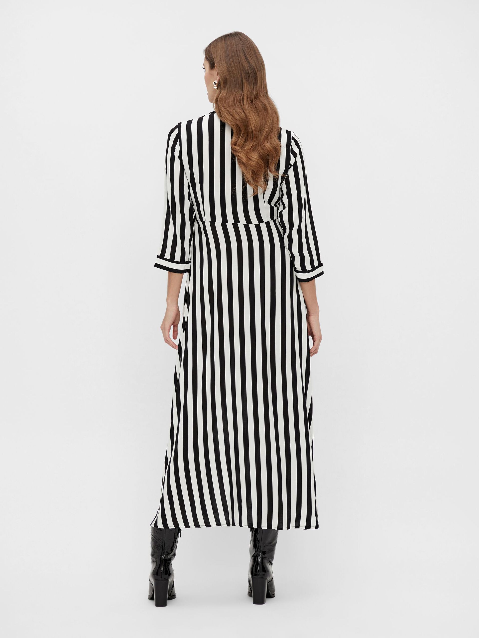 y-a-s-naisten-maksimekko-yassavanna-long-shirt-dress-raidallinen-musta-2