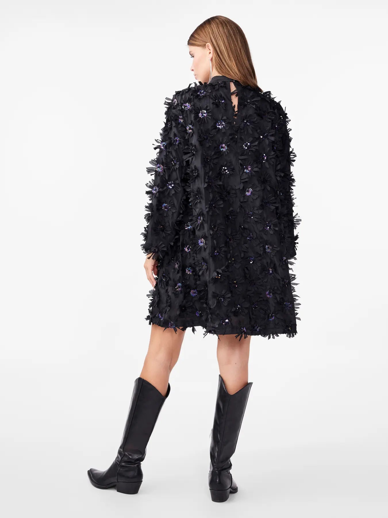 y-a-s-naisten-mekko-yasabelone-7-8-short-dress-musta-4