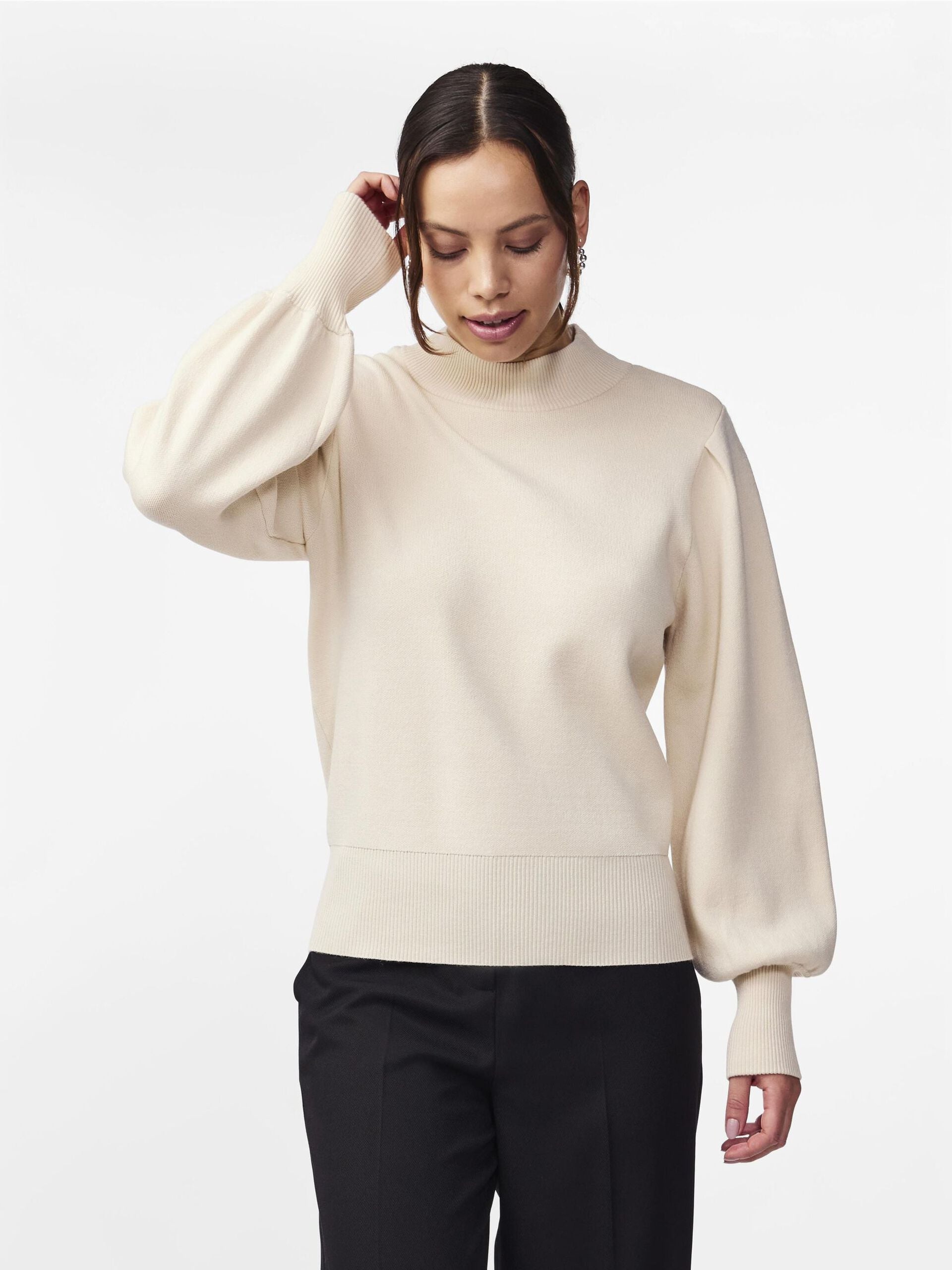 y-a-s-naisten-neulepusero-yasfonny-ls-knit-pullover-s-noos-luonnonvalkoinen-1