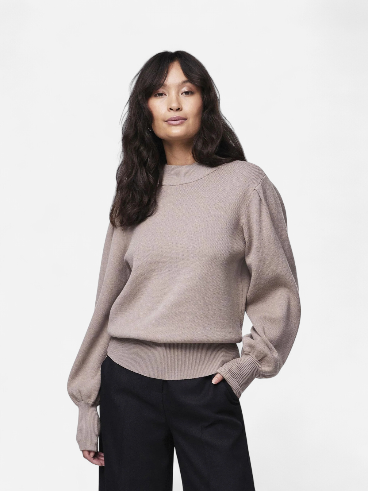 Y.A.S Naisten Neulepusero, YASFONNY LS KNIT PULLOVER S. NOOS Vaalea Beige - Kekäle.fi