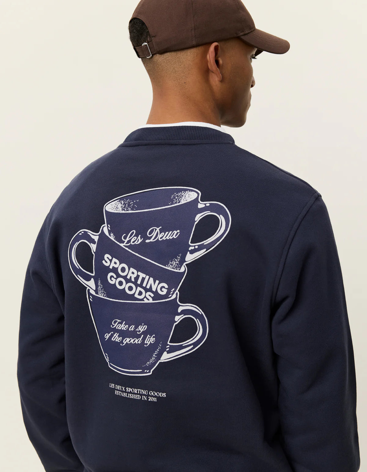Les Deux miesten collegepaita Coffee Ben Artist Sweatshirt, tummansininen