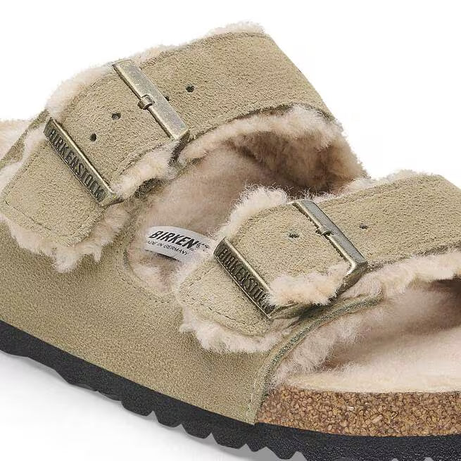 Birkenstock naisten sandaalit Arizona Shearling, harmaanruskea