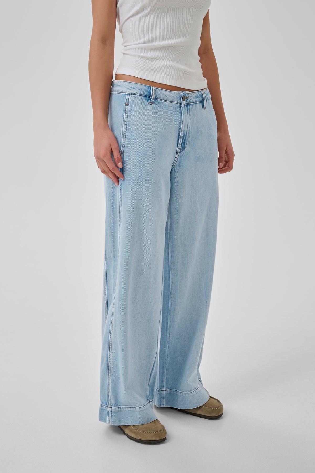 My Essential Wardrobe naisten farkut HilmaMW 171 X-Wide Pant, vaaleansininen