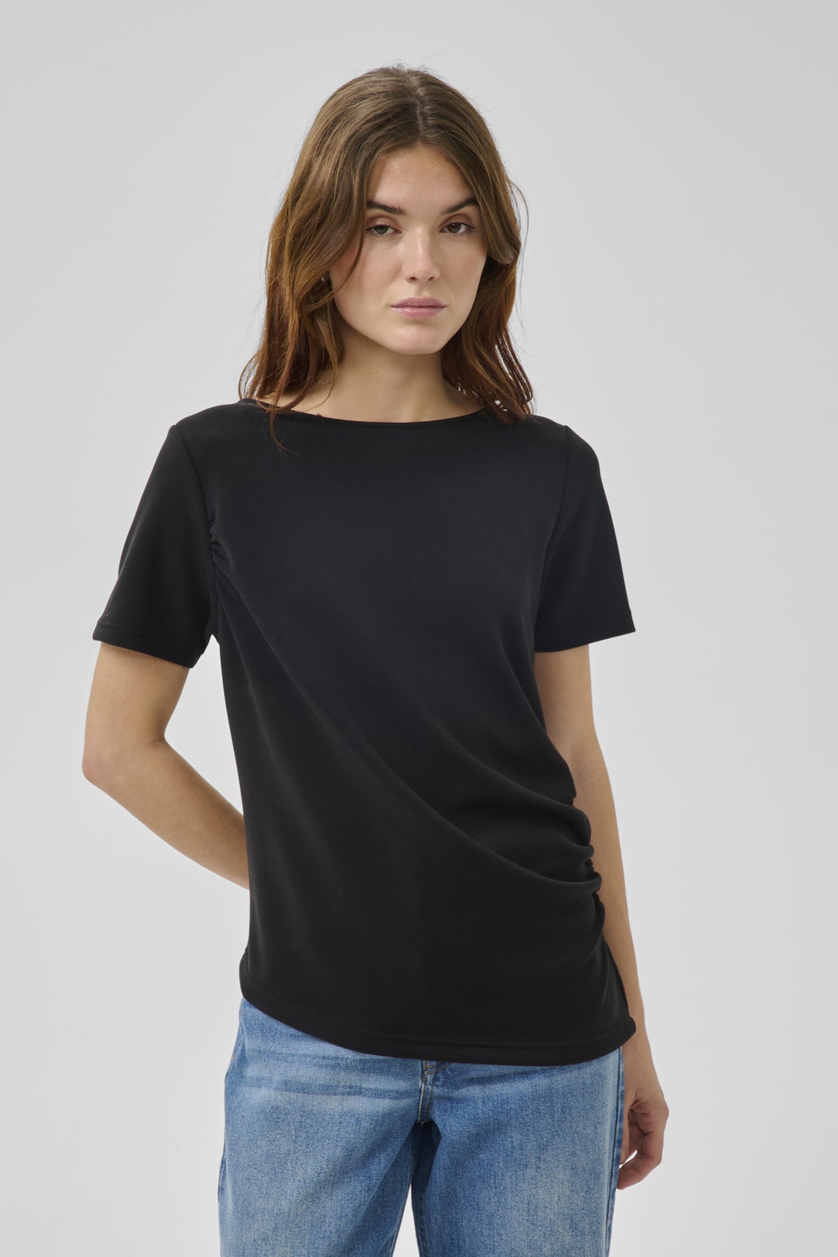 My Essential Wardrobe naisten t-paita MWHelle Asymmetric Tee, musta