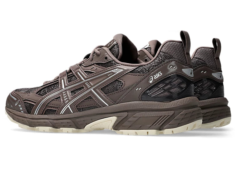Asics unisex lenkkarit Gel-Nunobiki, tummanruskea