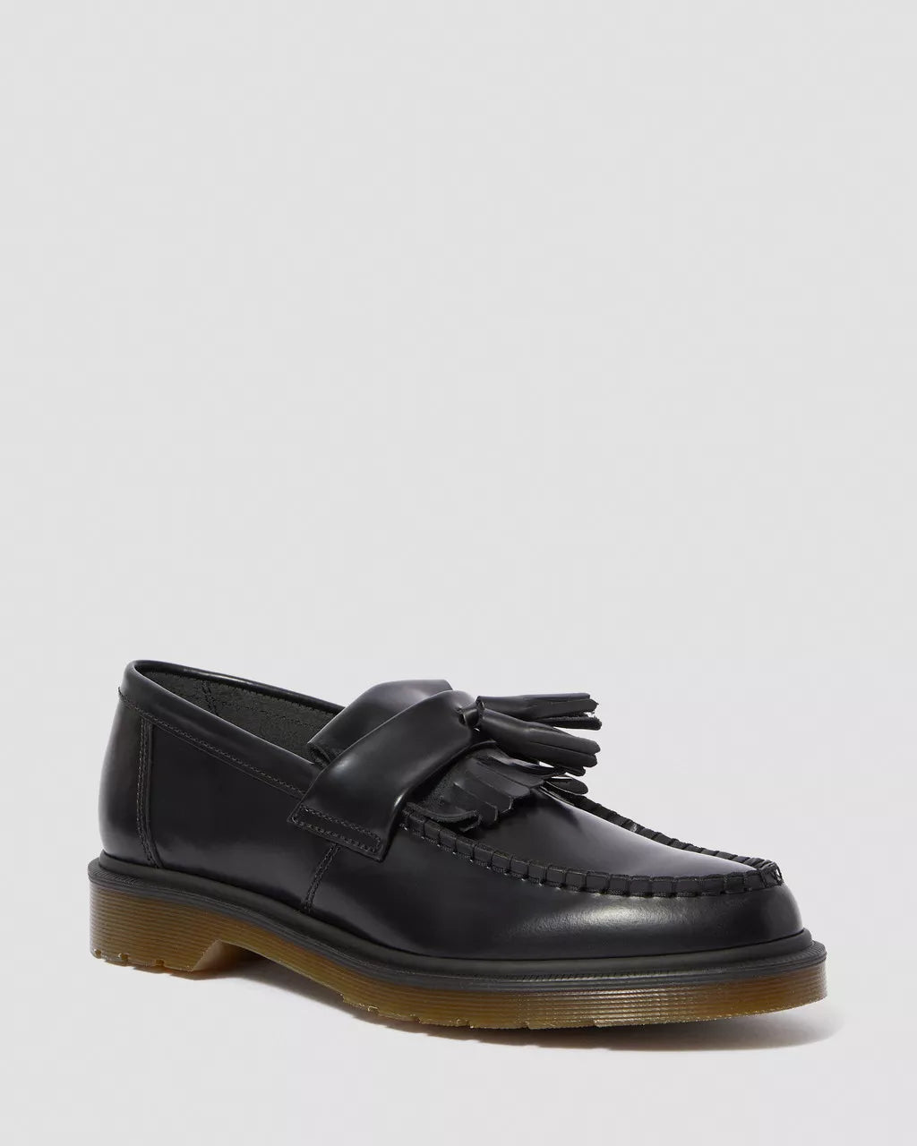 Dr. Martens naisten loaferit Adrian Tassel Loafer Mono Black Smooth, musta