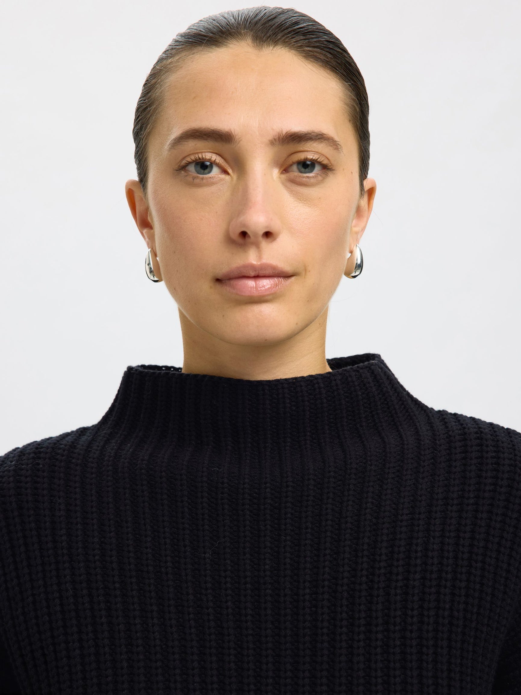 Selected Femme naisten neulepusero SLFSELMA SUS LS KNIT PULLOVER NOOS, musta